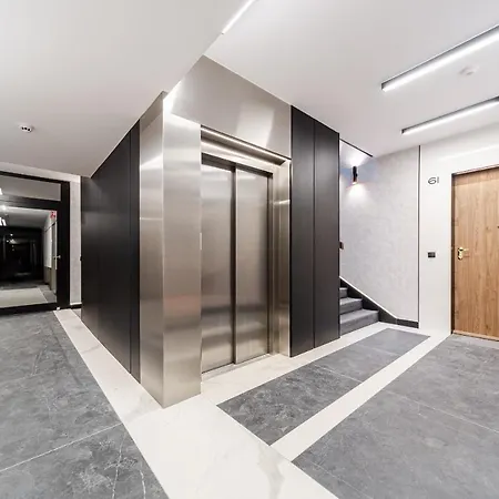 Portowa Przystan By Comfort グディニャ