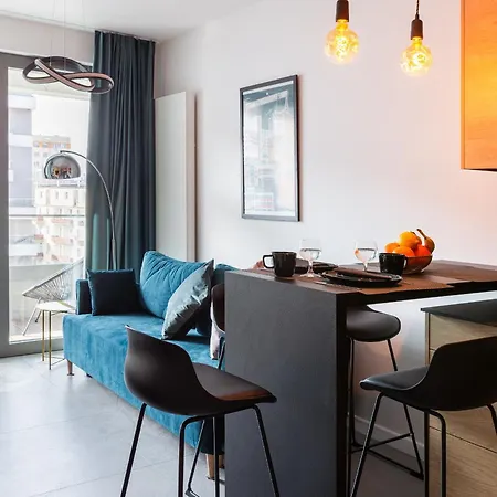 Portowa Przystan By Comfort شقة غدينيا